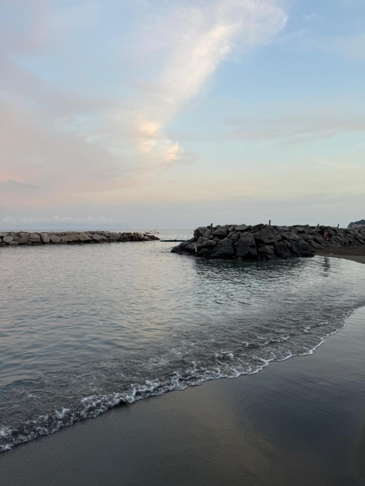 Wanderlust Aria Di Mare Apartment Naples Luaran gambar