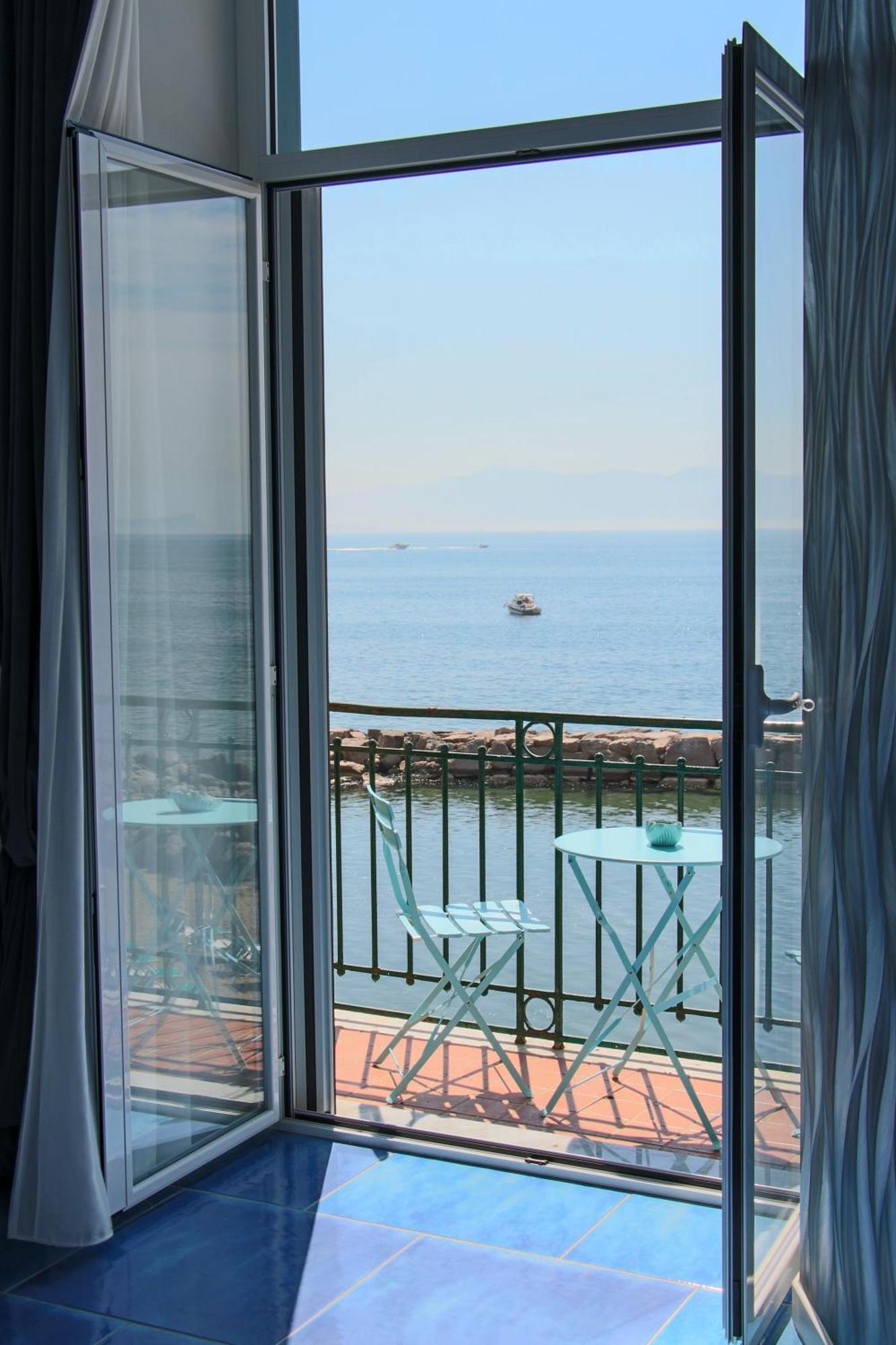 Wanderlust Aria Di Mare Apartment Naples Luaran gambar
