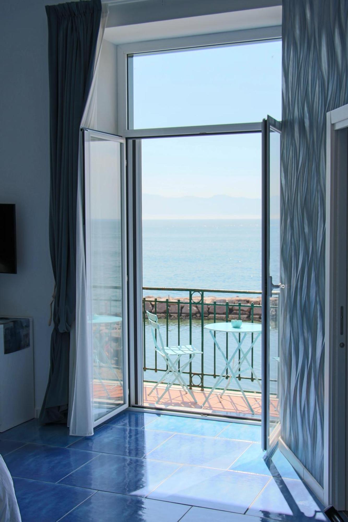 Wanderlust Aria Di Mare Apartment Naples Luaran gambar